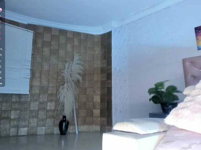 Lissalittlee's BongaCams show and profile