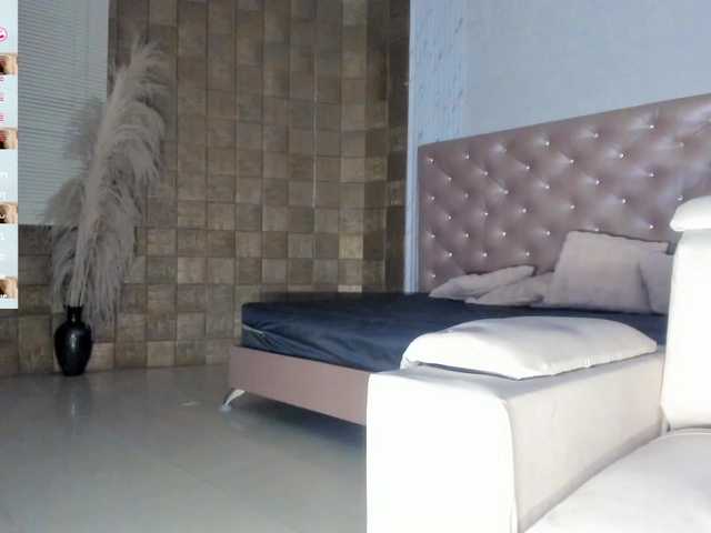 Lissalittlee's BongaCams show and profile