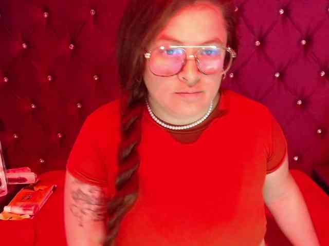 SaraThonson webcam