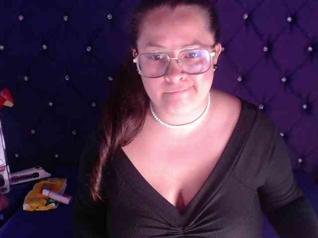 SaraThonson webcam