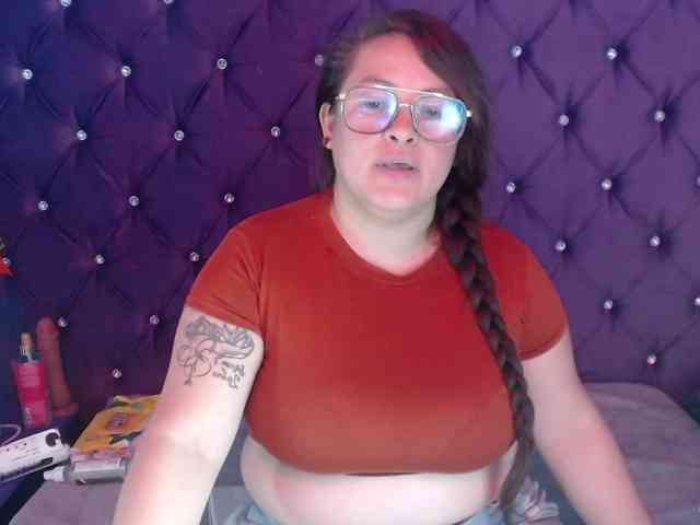 SaraThonson webcam