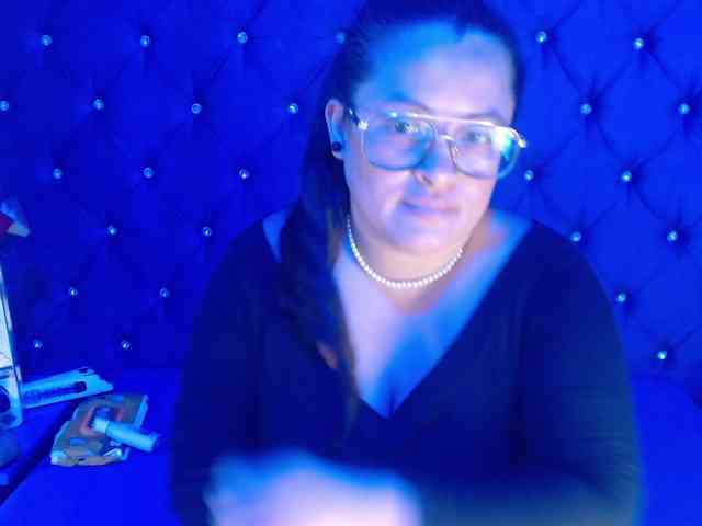SaraThonson webcam