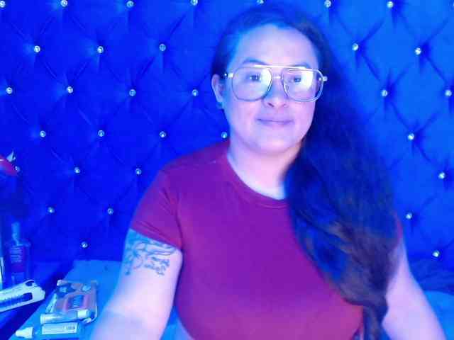 SaraThonson webcam