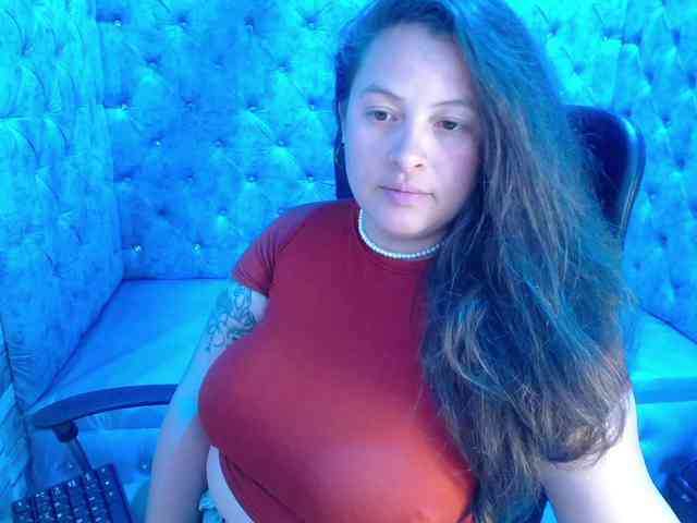 SaraThonson webcam
