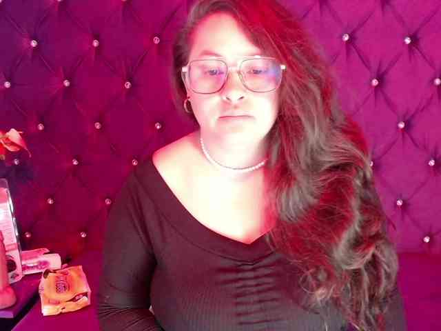 SaraThonson webcam