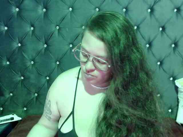 SaraThonson webcam