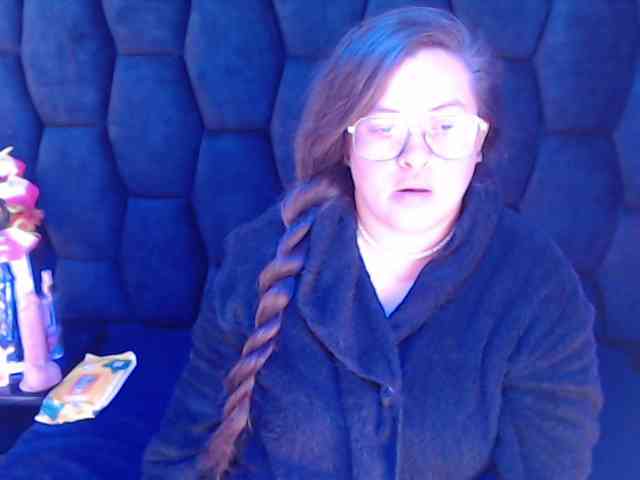 SaraThonson webcam