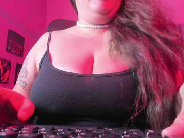 SaraThonson webcam