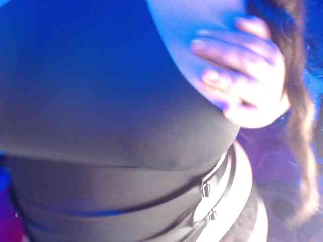 SaraThonson webcam