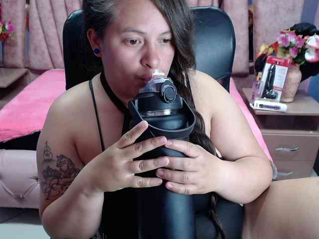 SaraThonson webcam