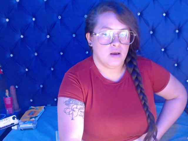 SaraThonson webcam