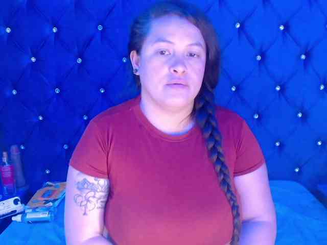 SaraThonson webcam