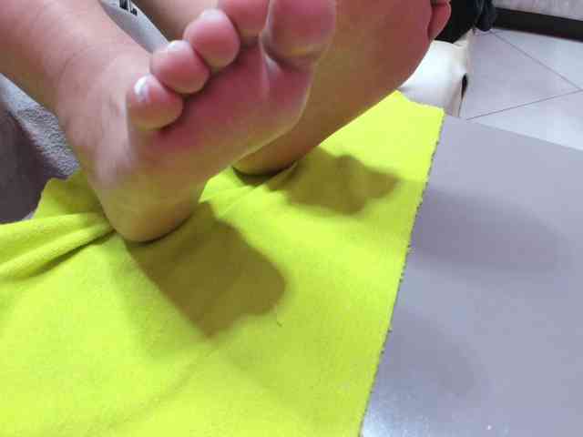 adult sex cam SaraThonson