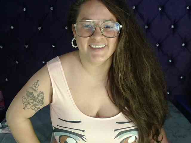 SaraThonson webcam
