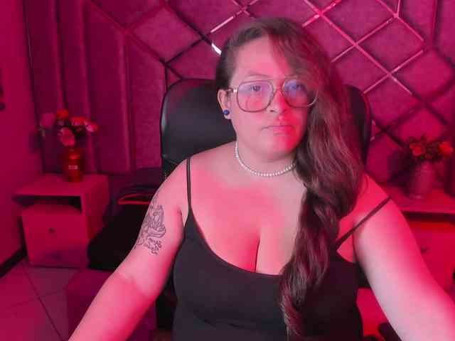 SaraThonson webcam