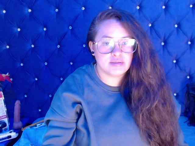 SaraThonson webcam