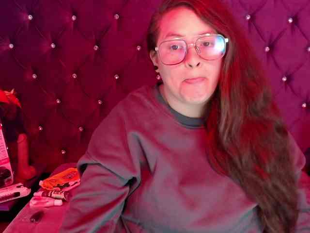 SaraThonson webcam