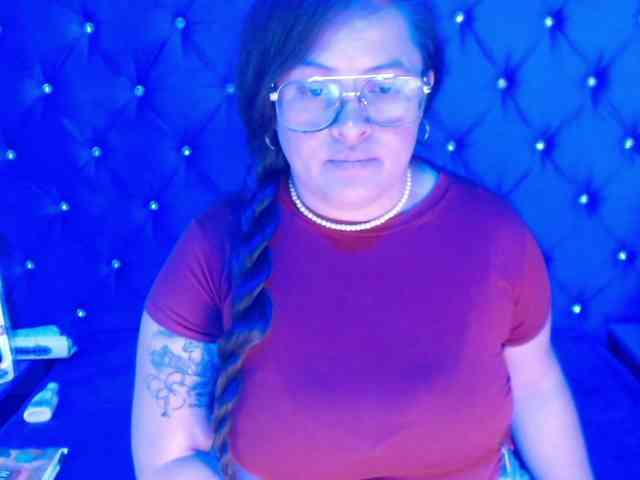 SaraThonson webcam