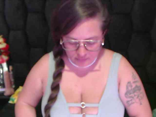 SaraThonson webcam