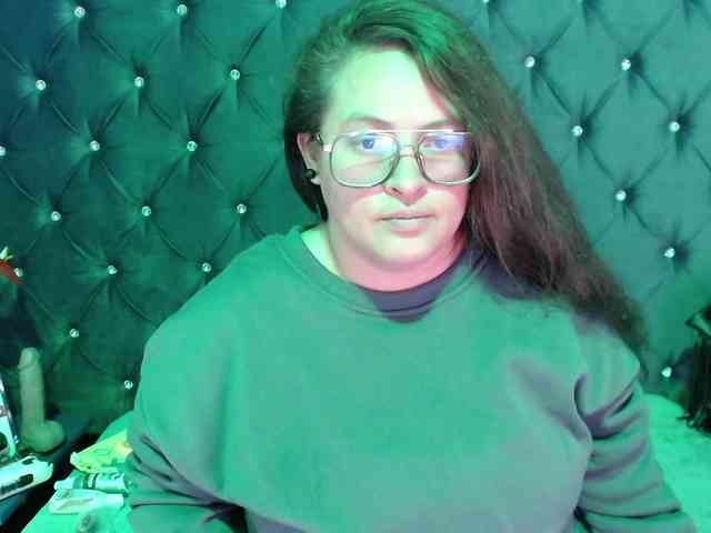 SaraThonson webcam