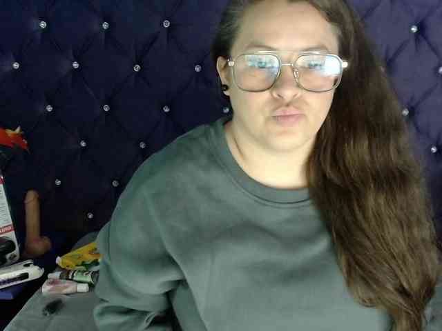 SaraThonson webcam