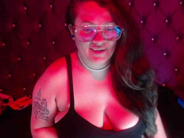 SaraThonson webcam