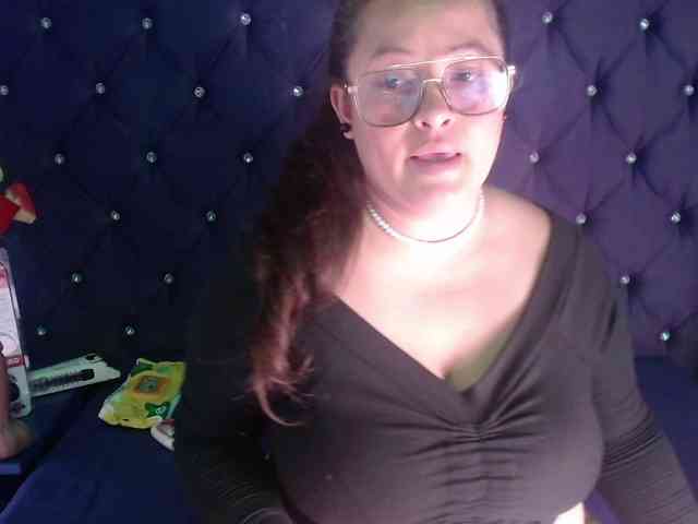 SaraThonson webcam