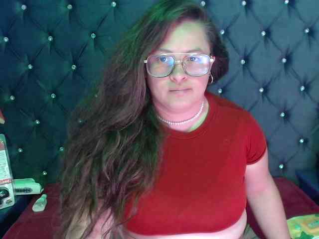 SaraThonson webcam