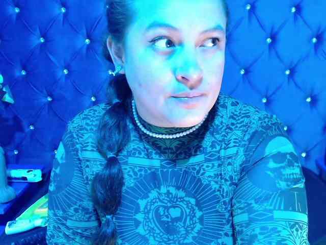 SaraThonson webcam