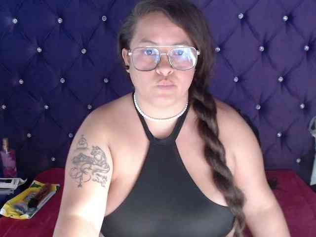 SaraThonson webcam