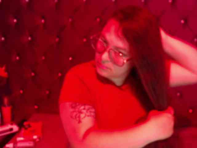 SaraThonson webcam
