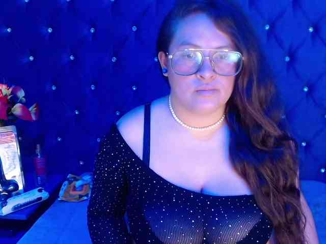 SaraThonson webcam