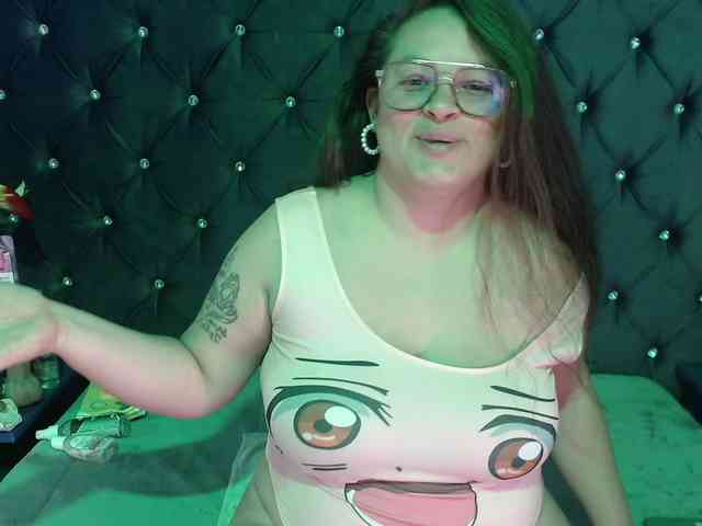 SaraThonson webcam