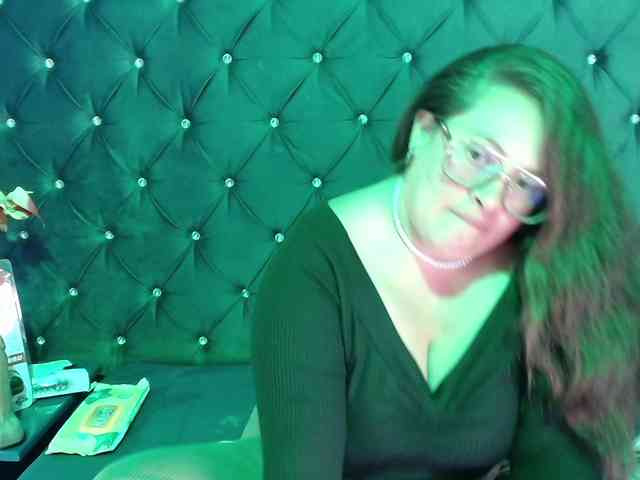 SaraThonson webcam