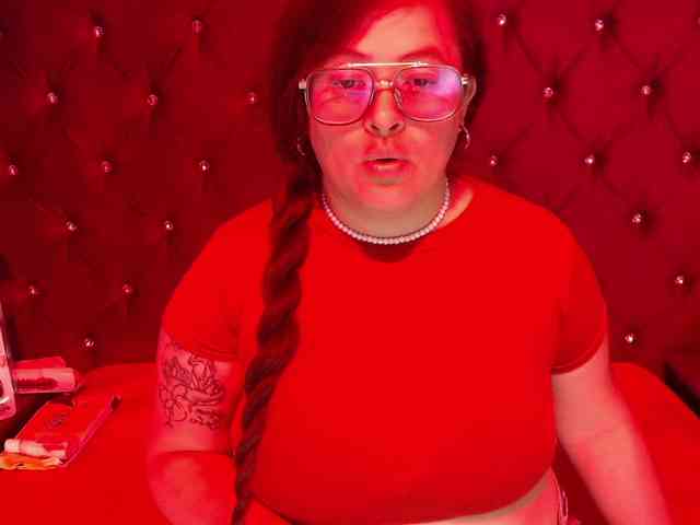 SaraThonson webcam