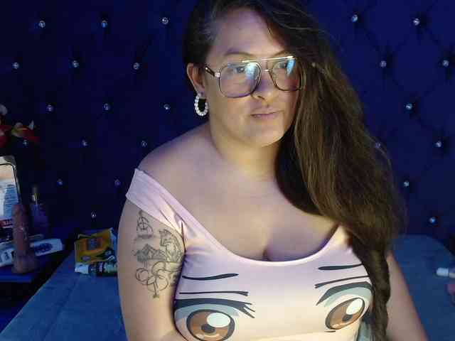 SaraThonson webcam