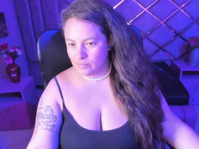 SaraThonson webcam