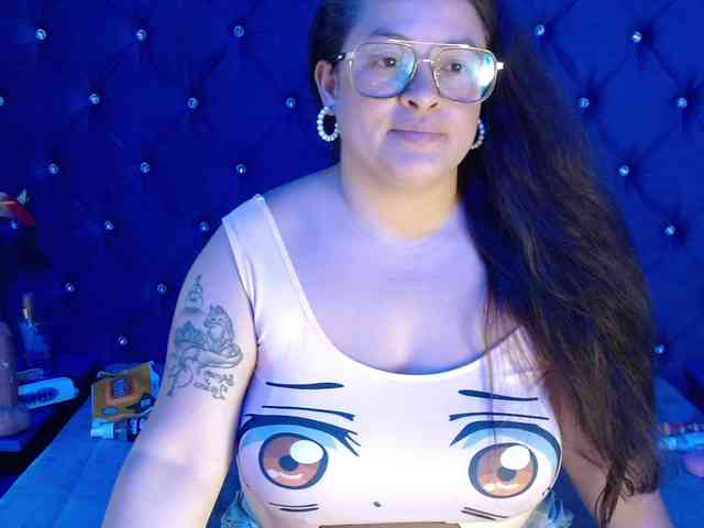 SaraThonson webcam