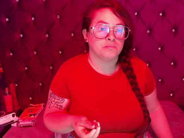 SaraThonson webcam