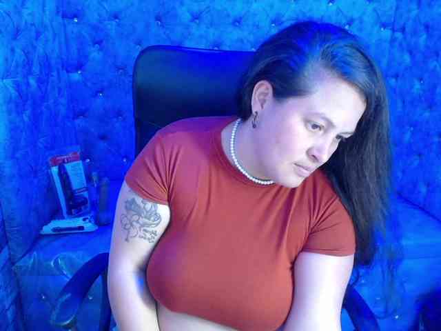 SaraThonson webcam