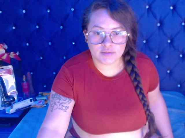 SaraThonson webcam
