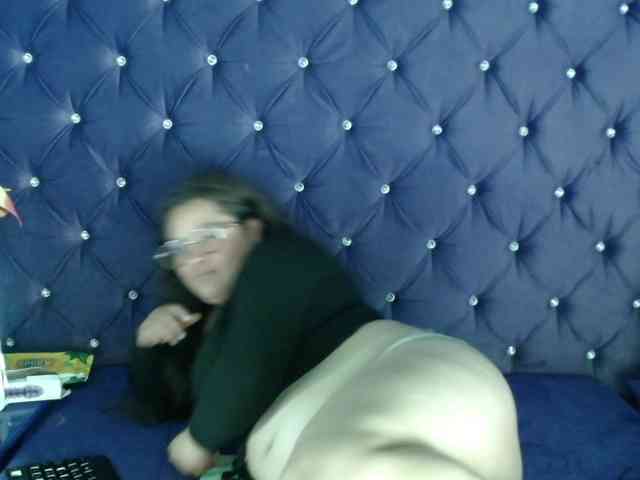 SaraThonson webcam