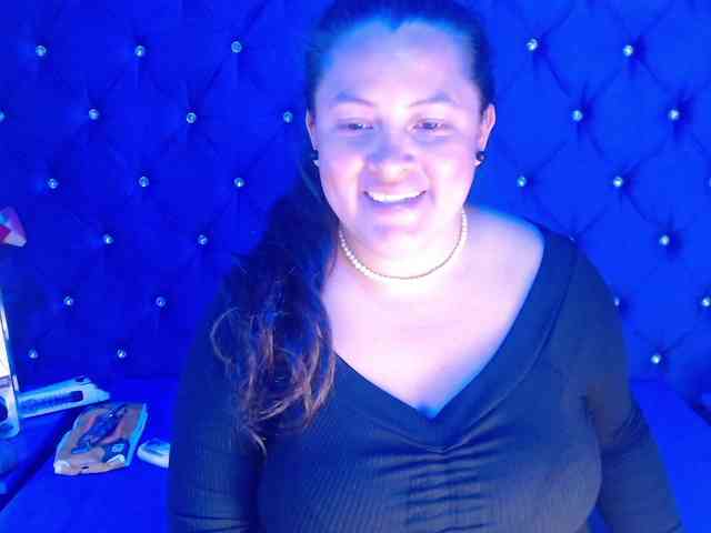 SaraThonson webcam