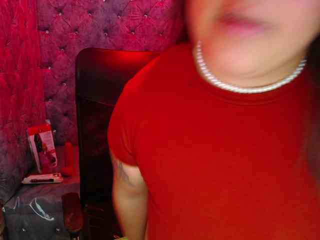 SaraThonson webcam