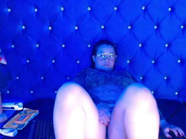 SaraThonson webcam