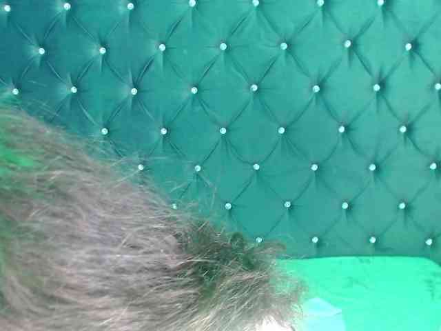 SaraThonson webcam