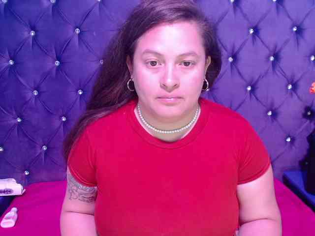 SaraThonson webcam