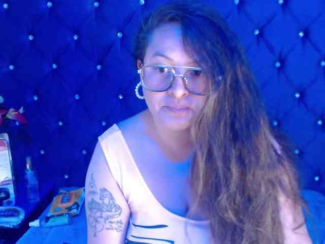SaraThonson webcam
