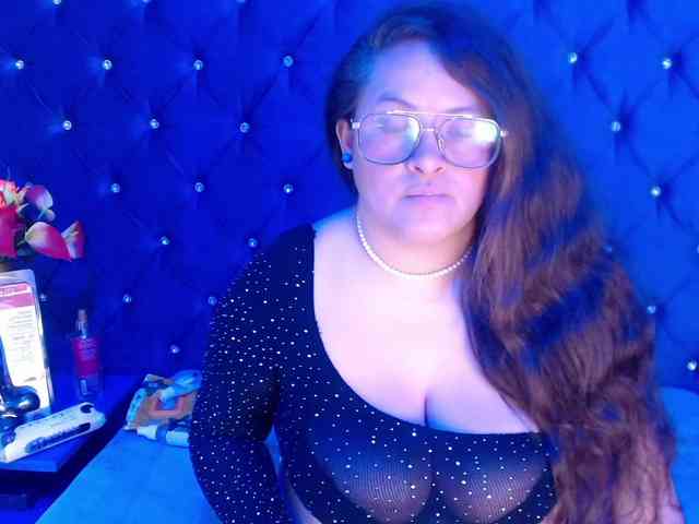 SaraThonson webcam