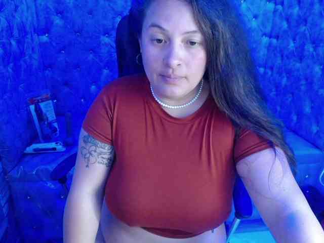 SaraThonson webcam